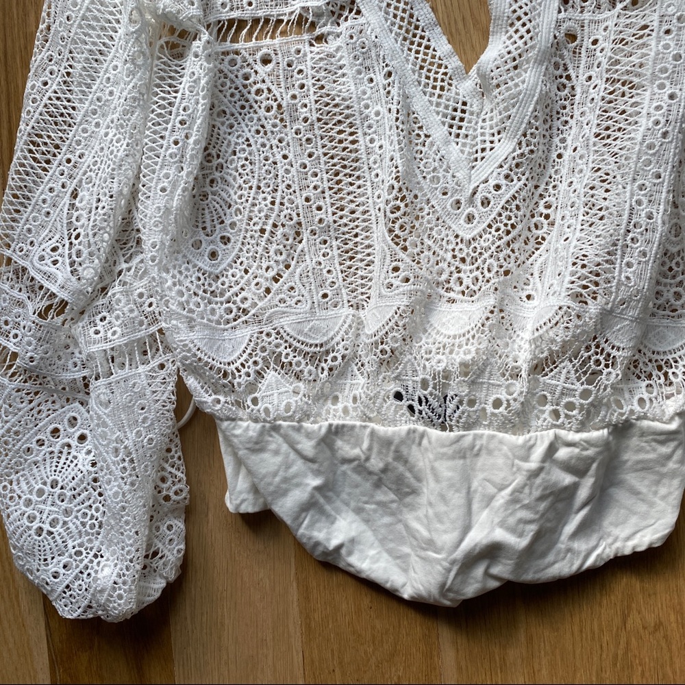 Jasmine Long Sleeve Bodysuit white pattern - Picture 7 of 16